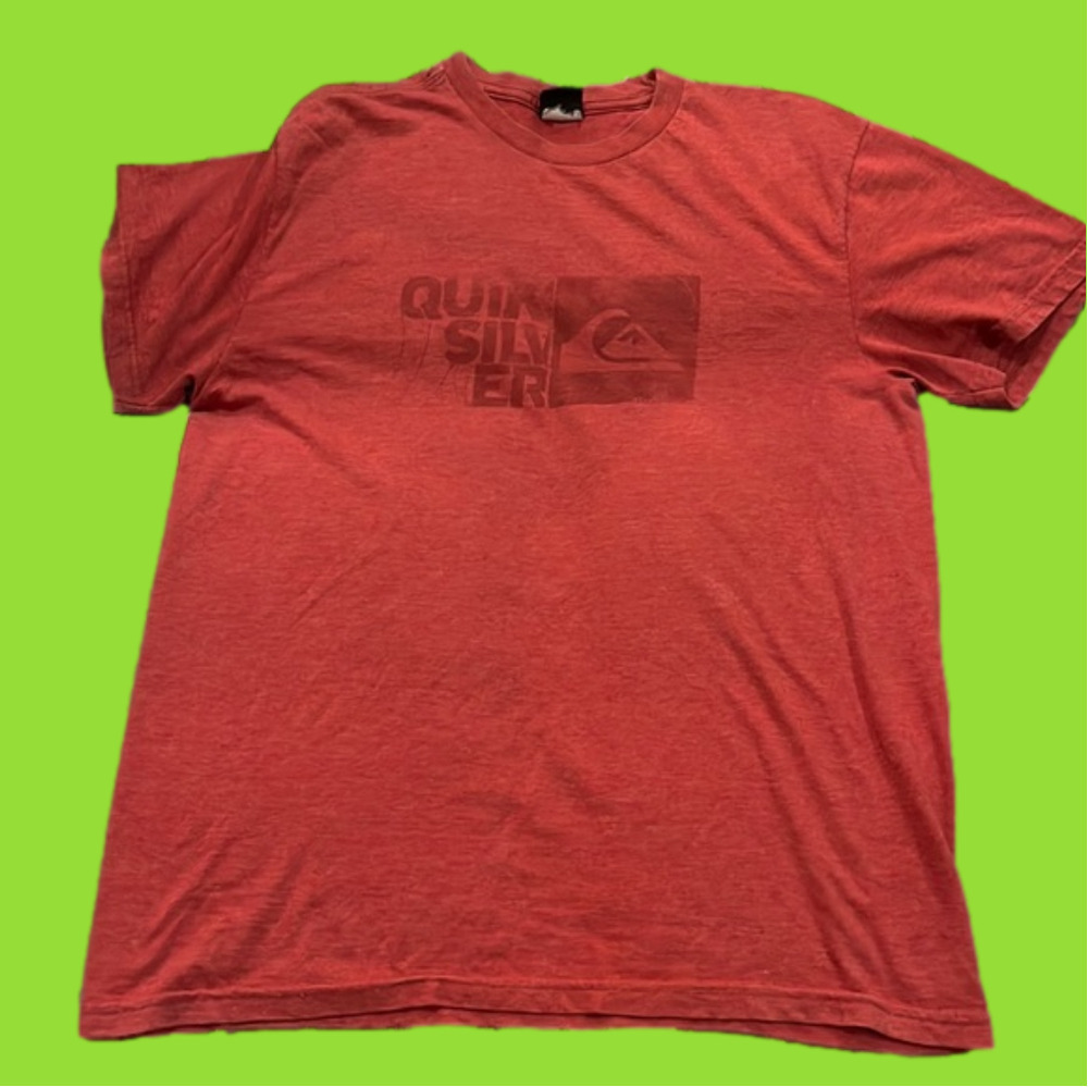 Quiksilver tshirt